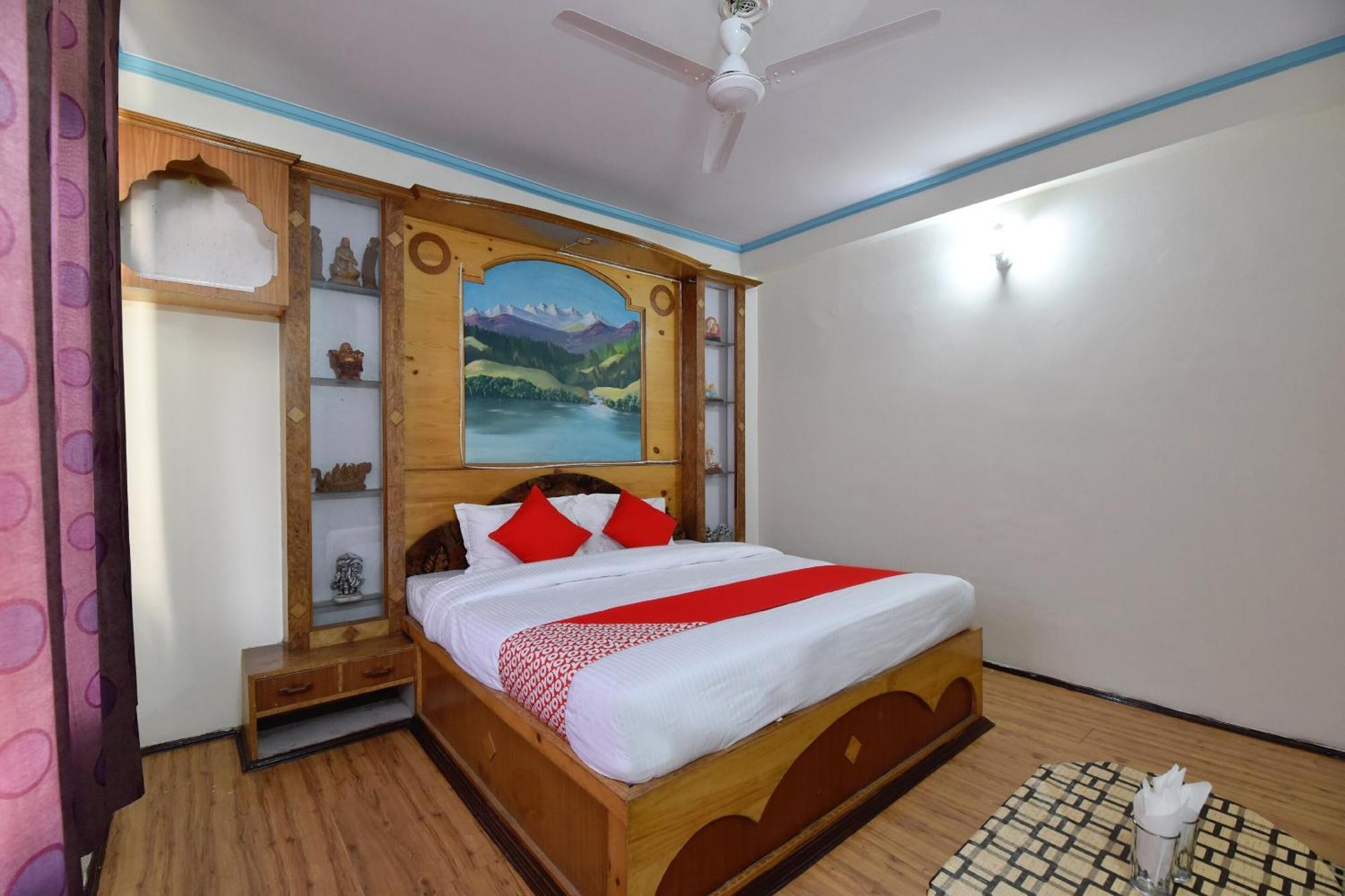 Oyo Hill View Hotel Manali  Bagian luar foto